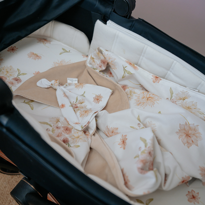 Czapeczka dla niemowlaka Zaczarowane Dalie 0-3m gallery 5