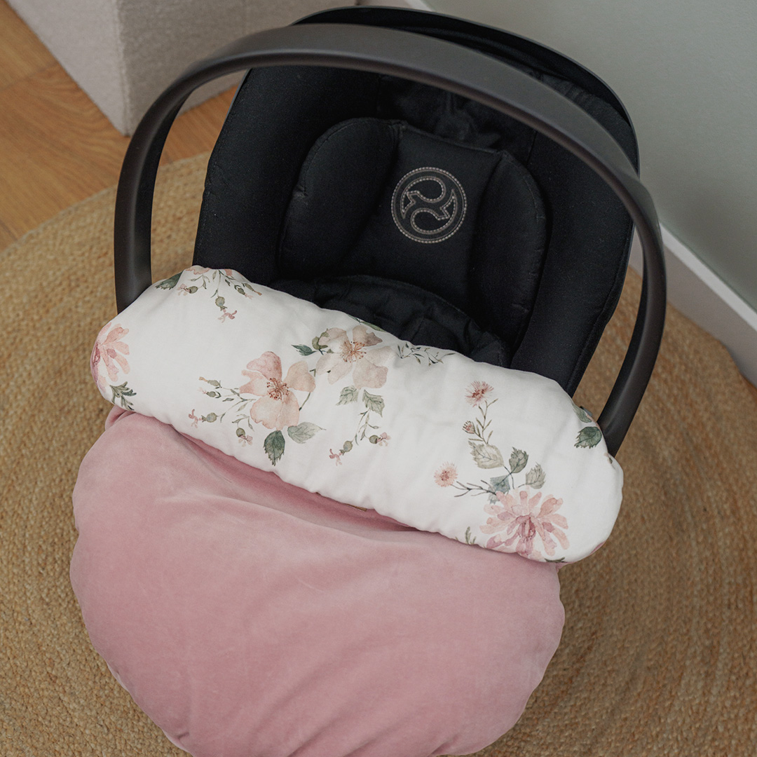 Kocyk do fotelika i wózka/półśpiworek welurowy Magiczny Ogród gallery 4