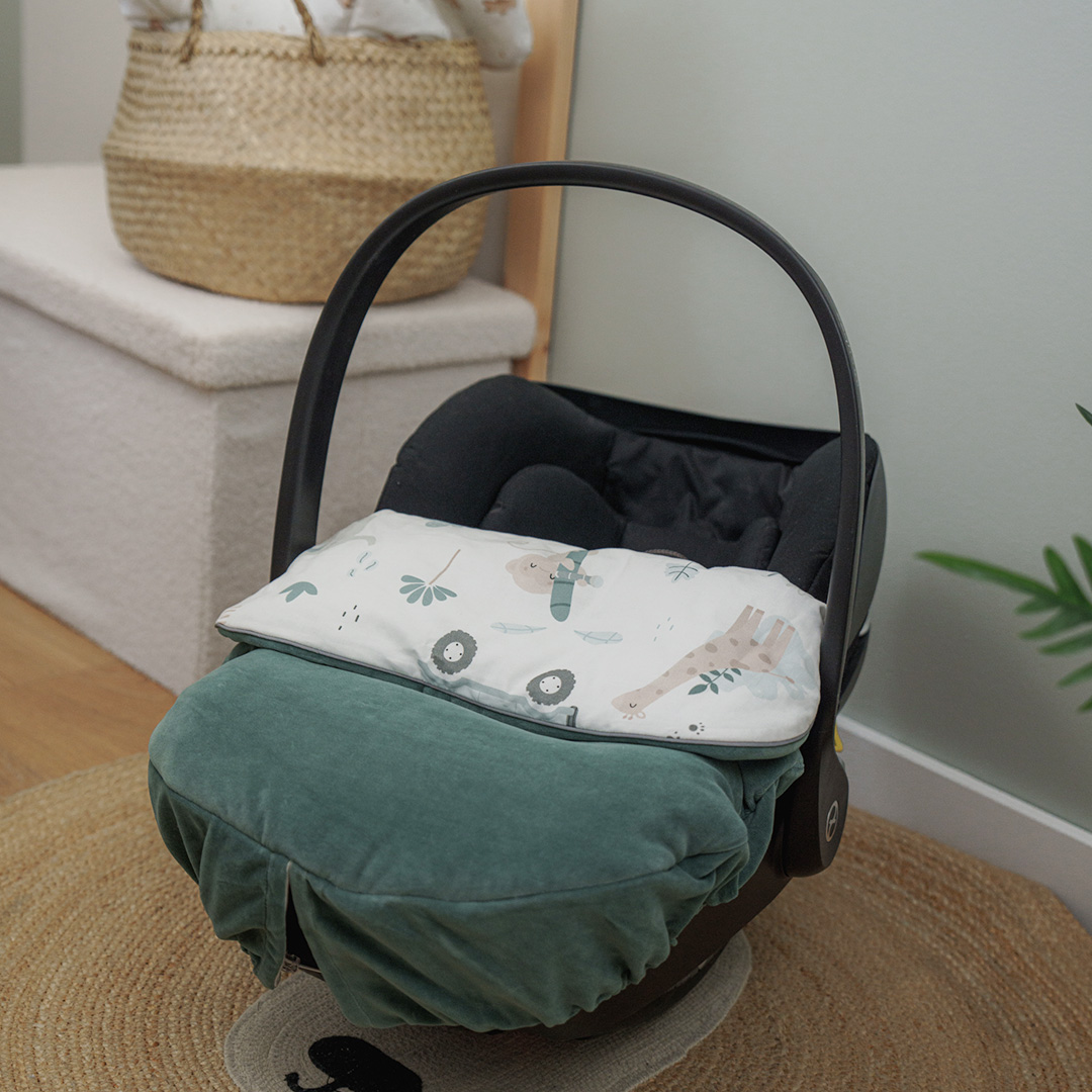 Kocyk do fotelika i wózka/półśpiworek welurowy Safari gallery 3