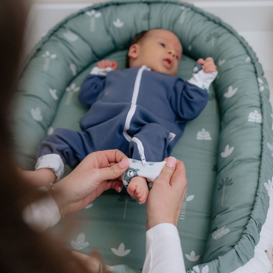 Kombinezon niemowlęcy dresowy Zaczarowane Dalie gallery 7