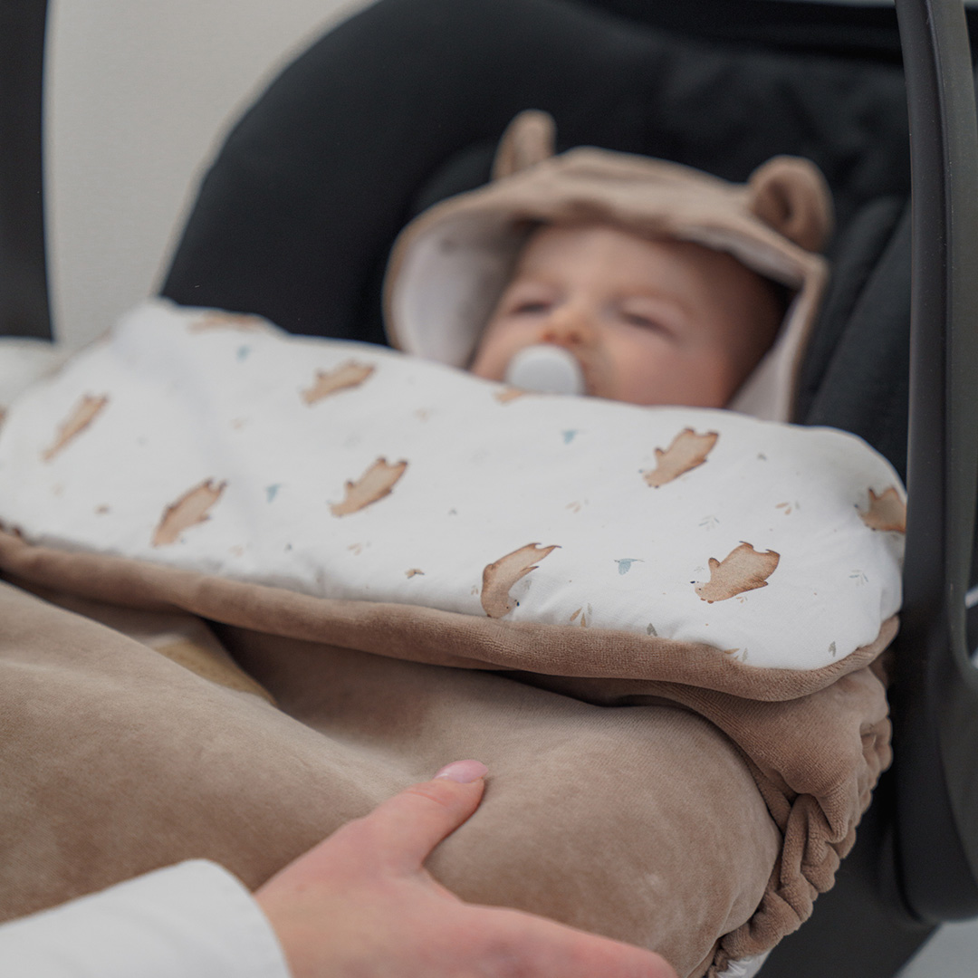 Kocyk do fotelika i wózka/półśpiworek welurowy Miś Henry gallery 1