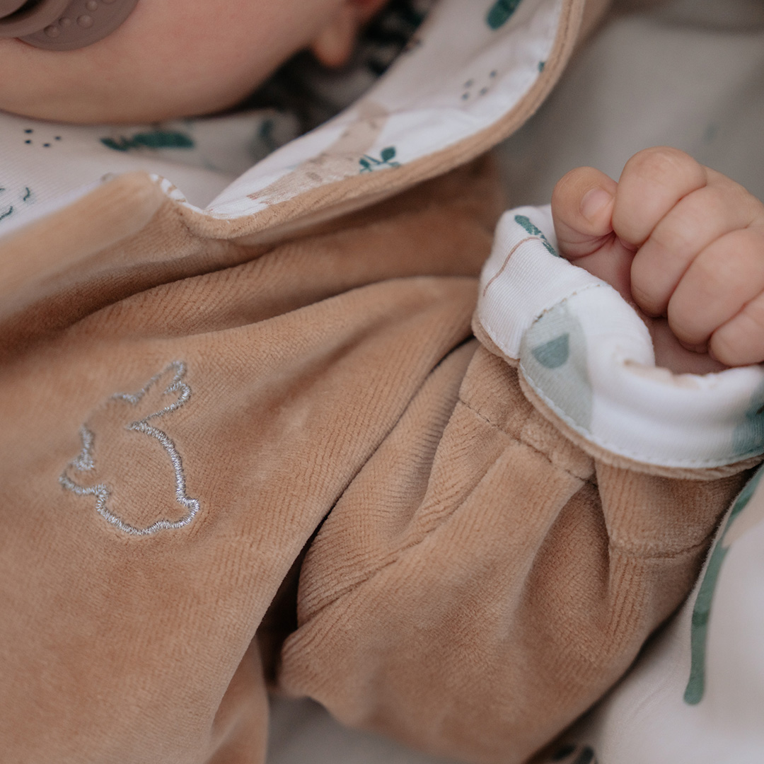 Kombinezon niemowlęcy welurowy Safari latte gallery 6