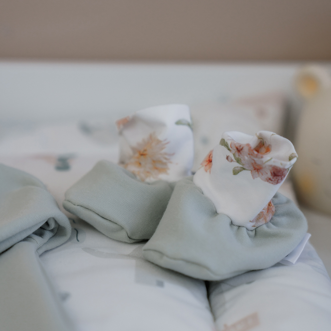 Kombinezon niemowlęcy dresowy Zaczarowane Dalie gallery 4