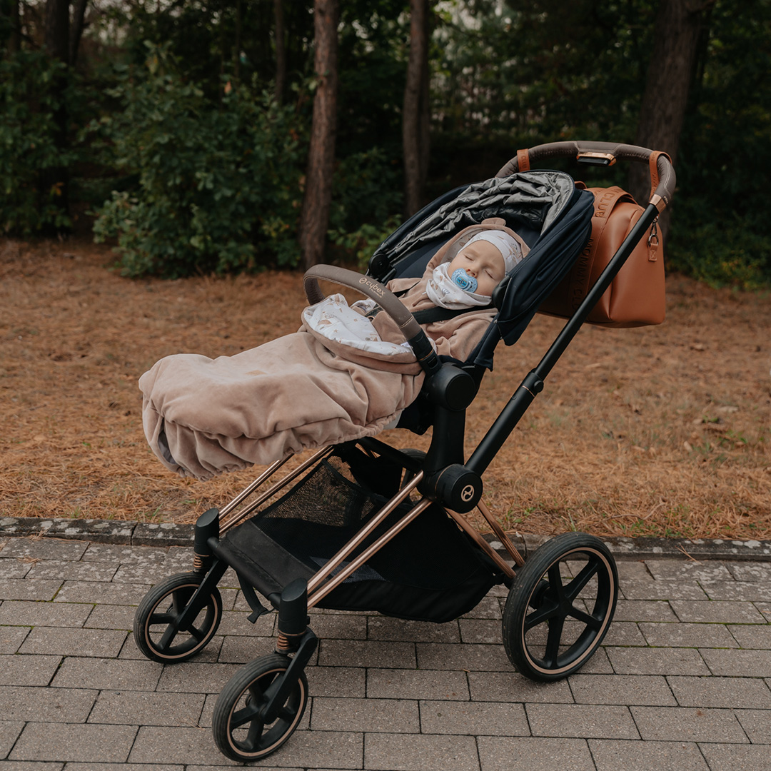 Kocyk do fotelika i wózka/półśpiworek welurowy Śpiulkolot gallery 10