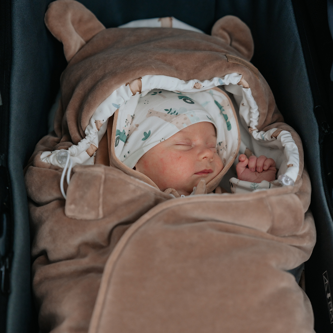 Otulacz do fotelika/kocyk welurowy do gondoli Miś Henry gallery 1