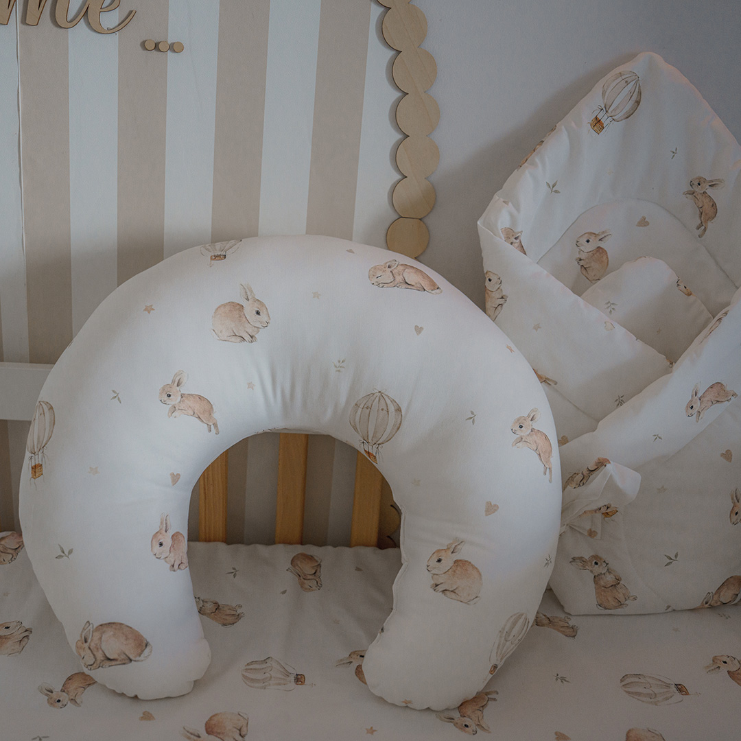 Poduszka do karmienia Króliczek Teodor image 3