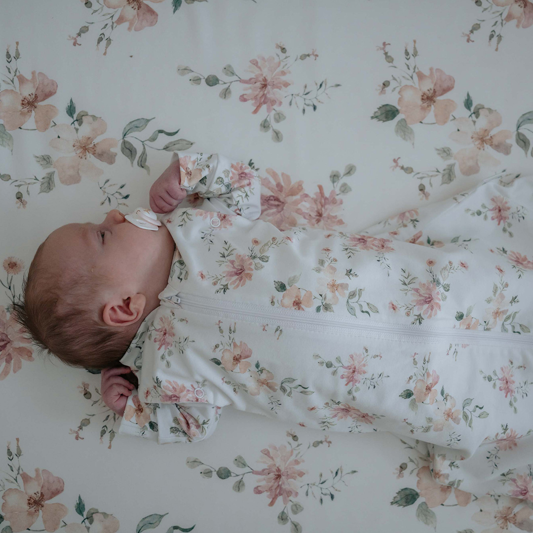 otulacz-do-spania-dla-niemowlaka-magiczny-ogrod-2