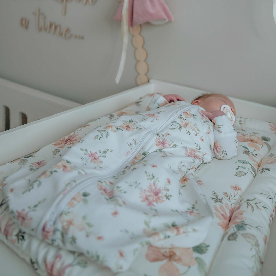 otulacz-do-spania-dla-niemowlaka-magiczny-ogrod-3